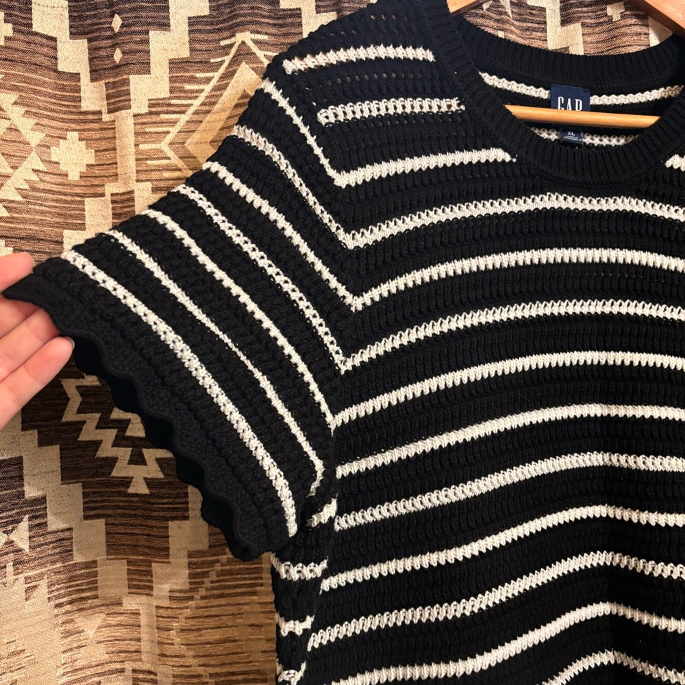 Gap Women’s Crochet Dress, 100% Cotton, Size XL, Black & White Stripes - Picture 3 of 12